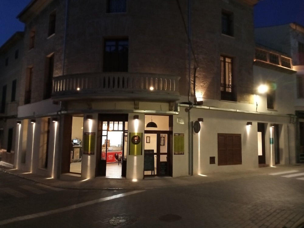 Hotel Central Maria 5/63