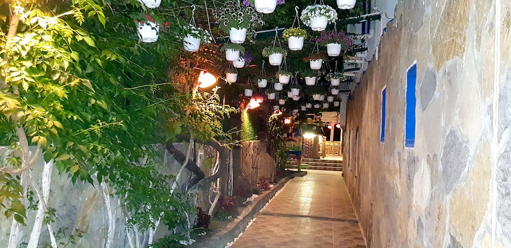 Hakan Hotel 33/50