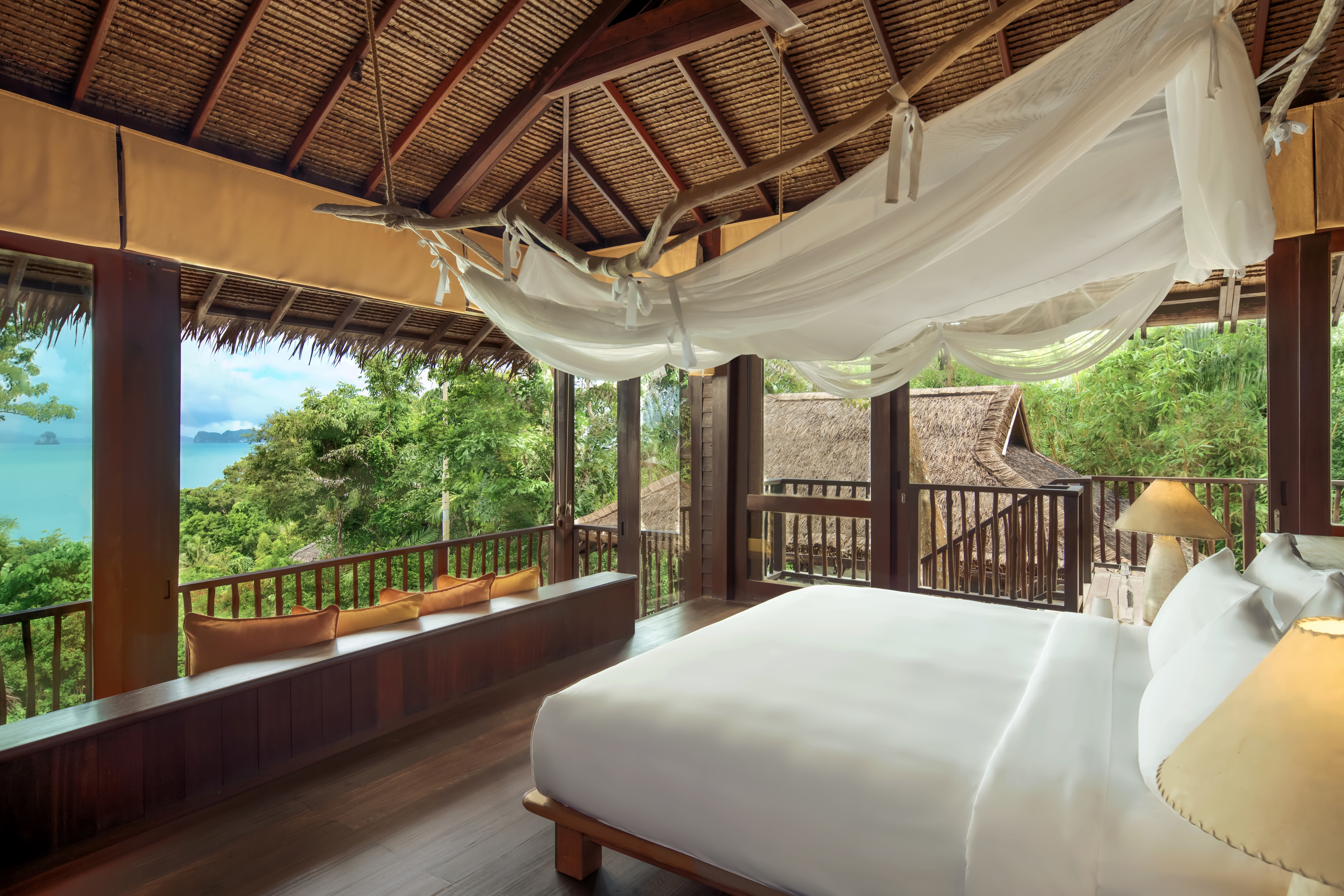 2 Bedrooms, Pool, Ocean