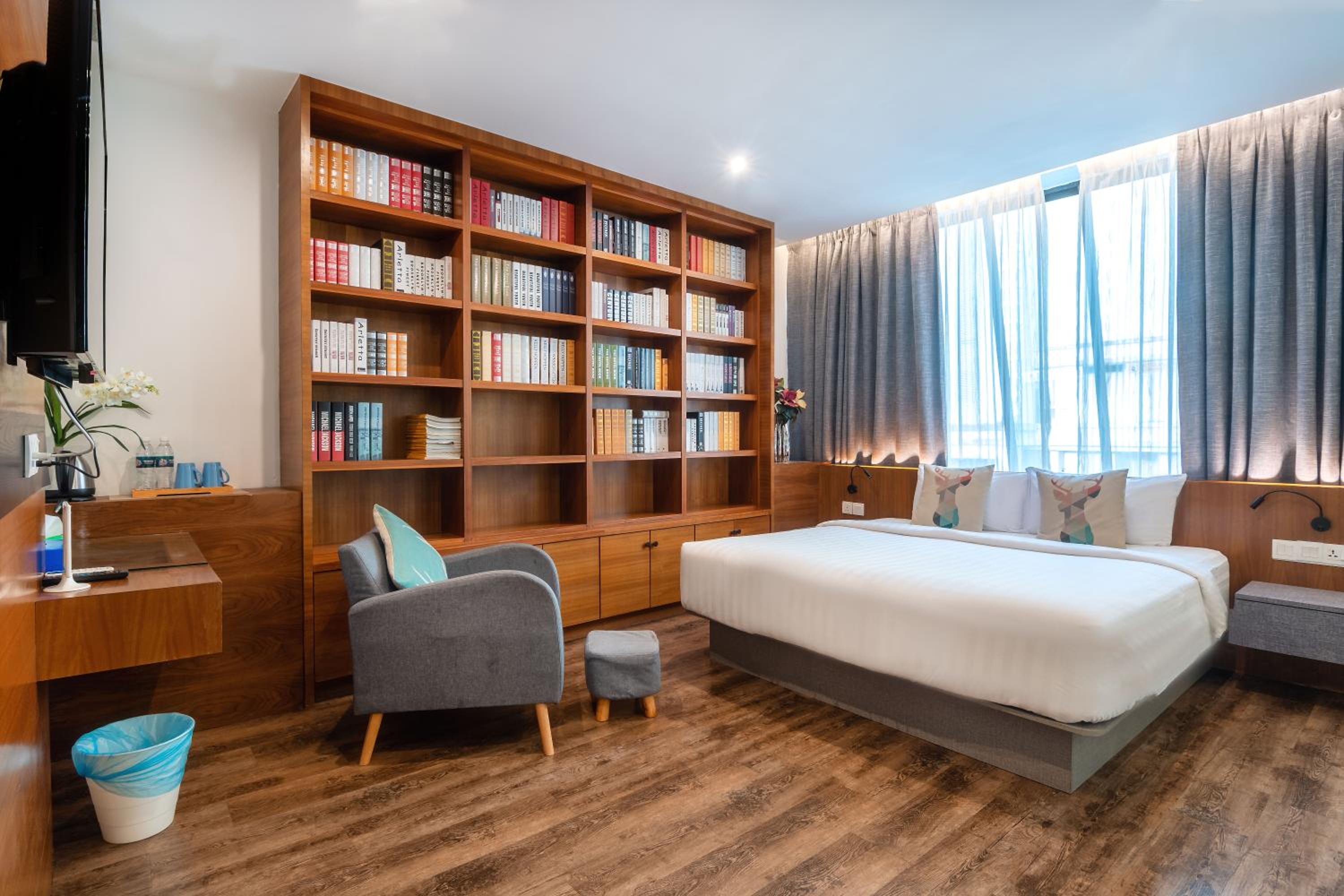 Executive, Suite, Apple Hotel Times Square 5/10