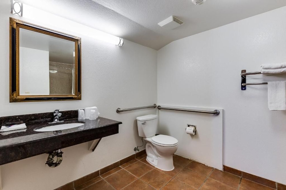 Motel6 San Jose, CA - Convention Center 56/60