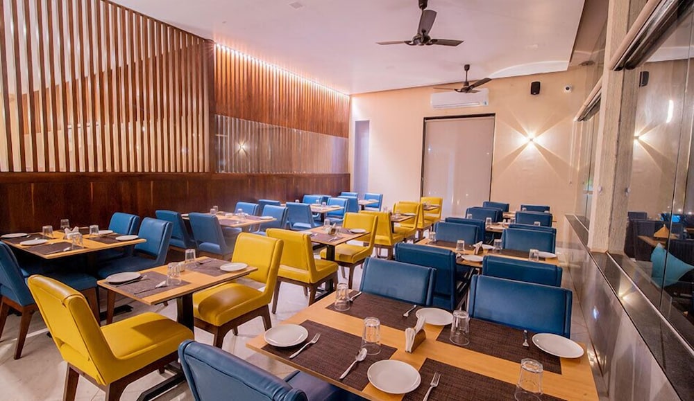 Freesia Resort by Express Inn 37/45