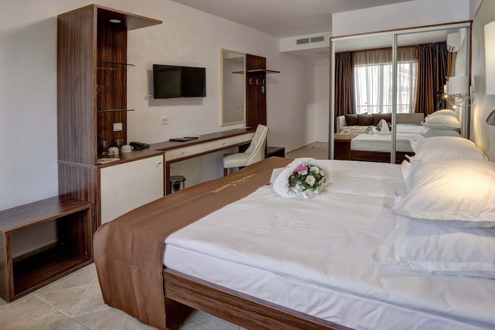Prestige Hotel And Aquapark 28/72