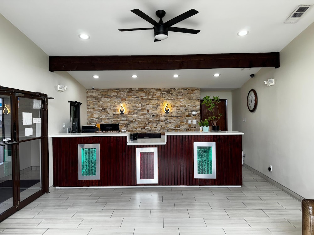 Studio6 Suites Mesquite, TX – Gross Rd 20/67