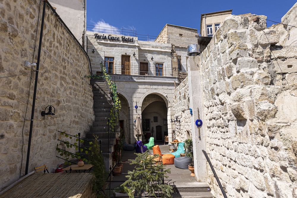 Feris Cave Hotel 44/50
