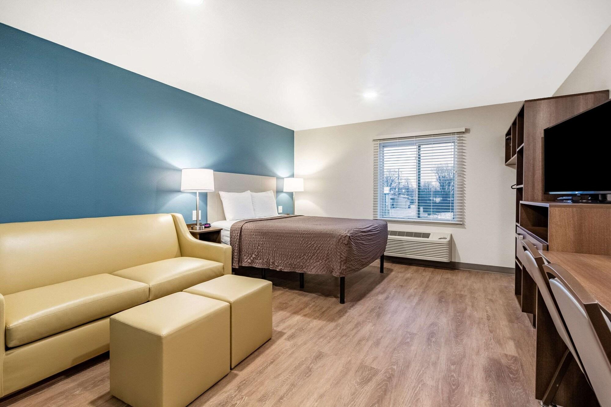 WoodSpring Suites Indianapolis Airport South 29/38