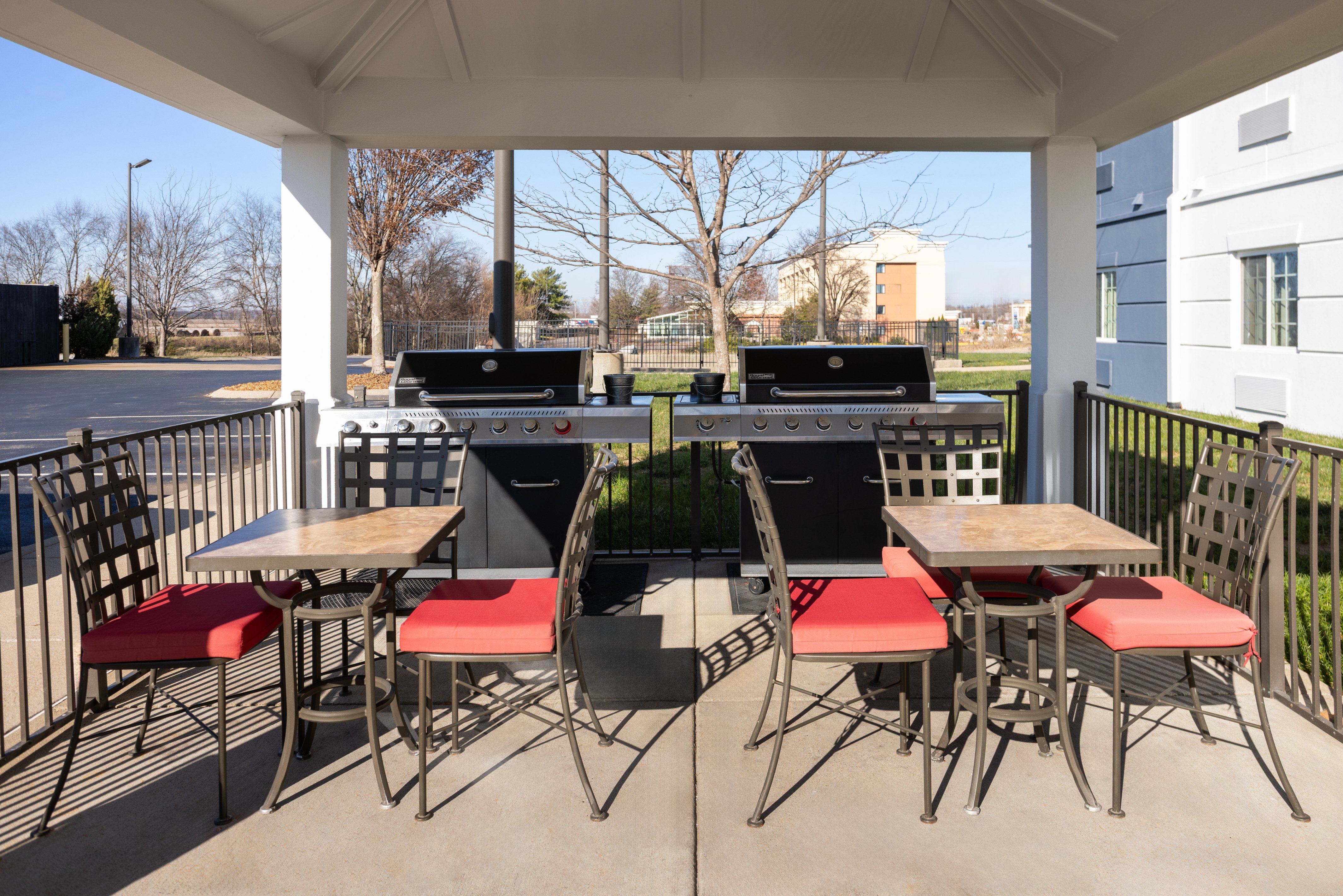 Candlewood Suites Oak Grove - Fort Campbell 44/65