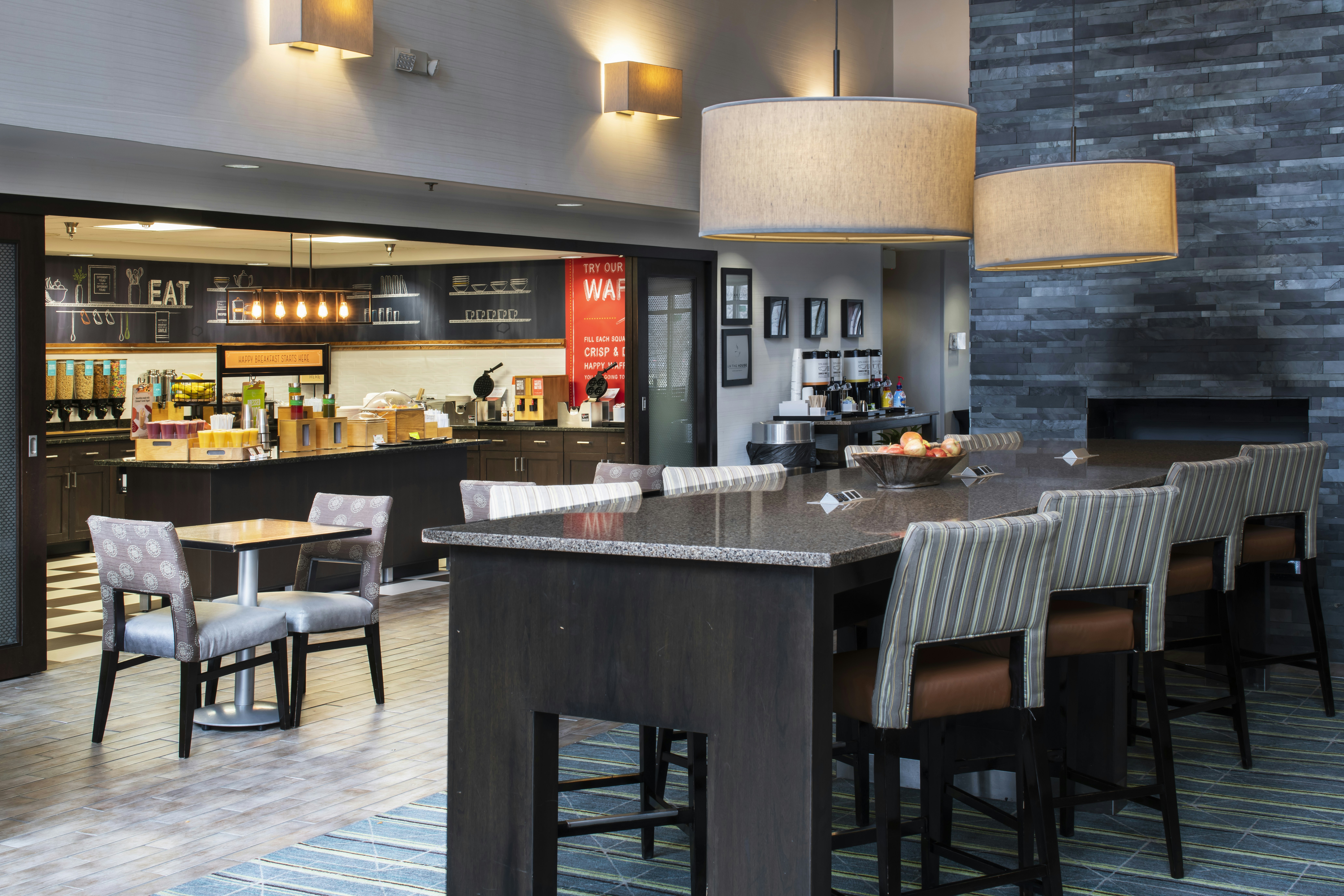Hampton Inn & Suites Chicago/Lincolnshire 32/42