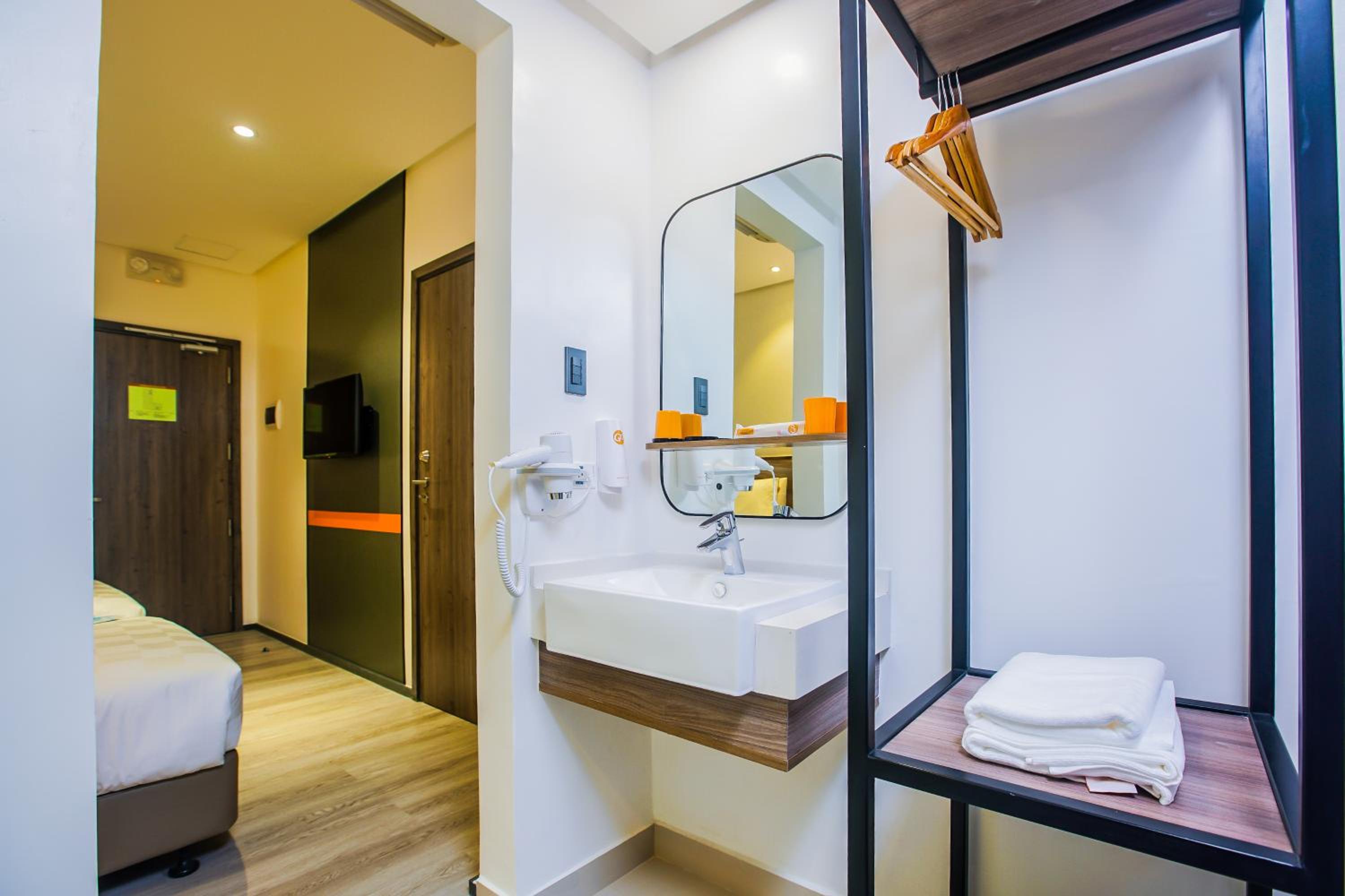 Go Hotels Plus Naga 39/39