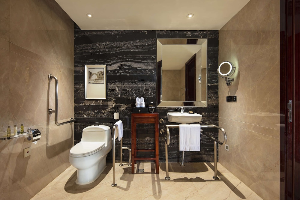 Hilton Foshan 12/47