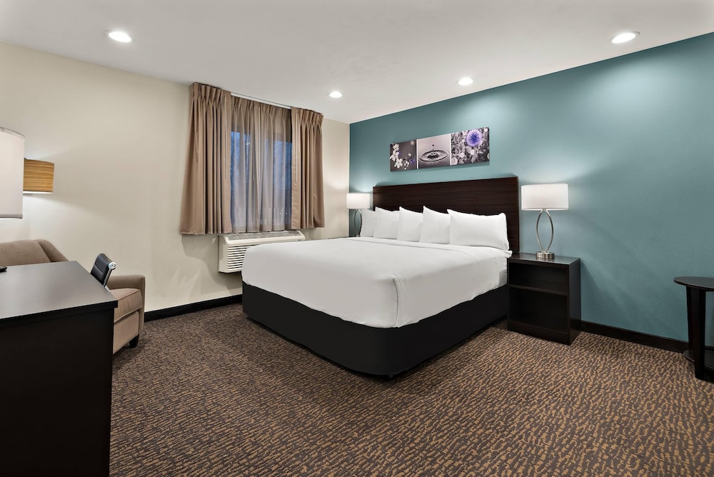 غرفة قياسية بسرير كينج، Sleep Inn Kelso Longview 2/10
