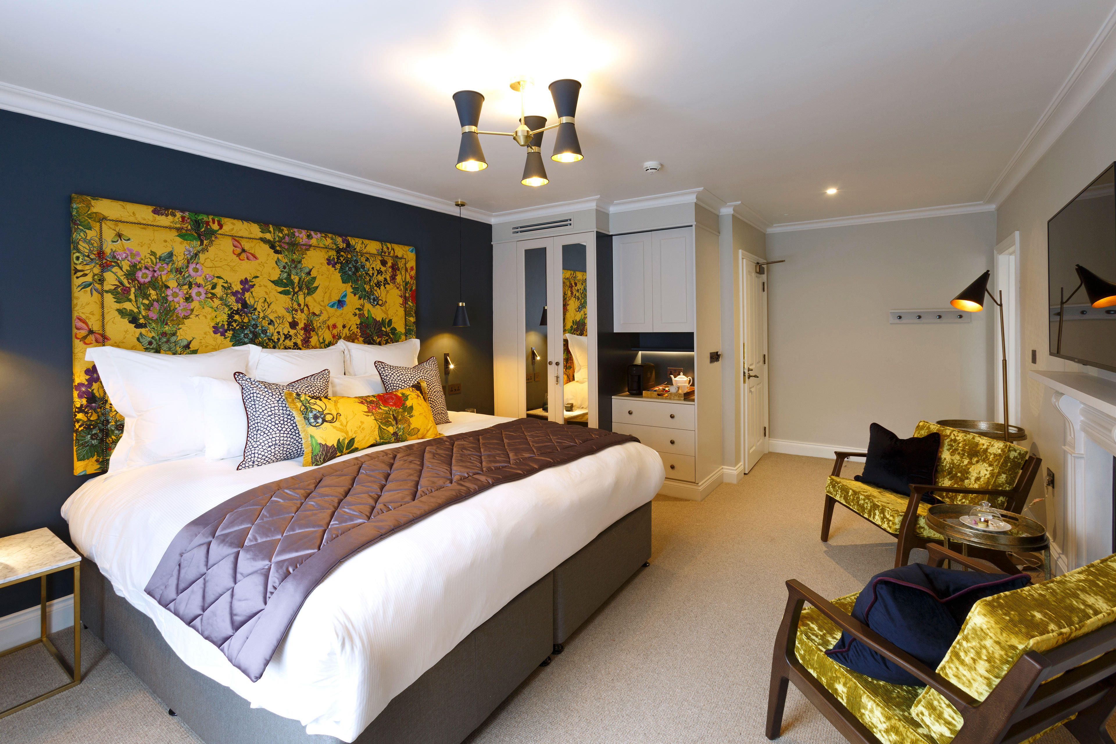 The Gonville Hotel 27/80