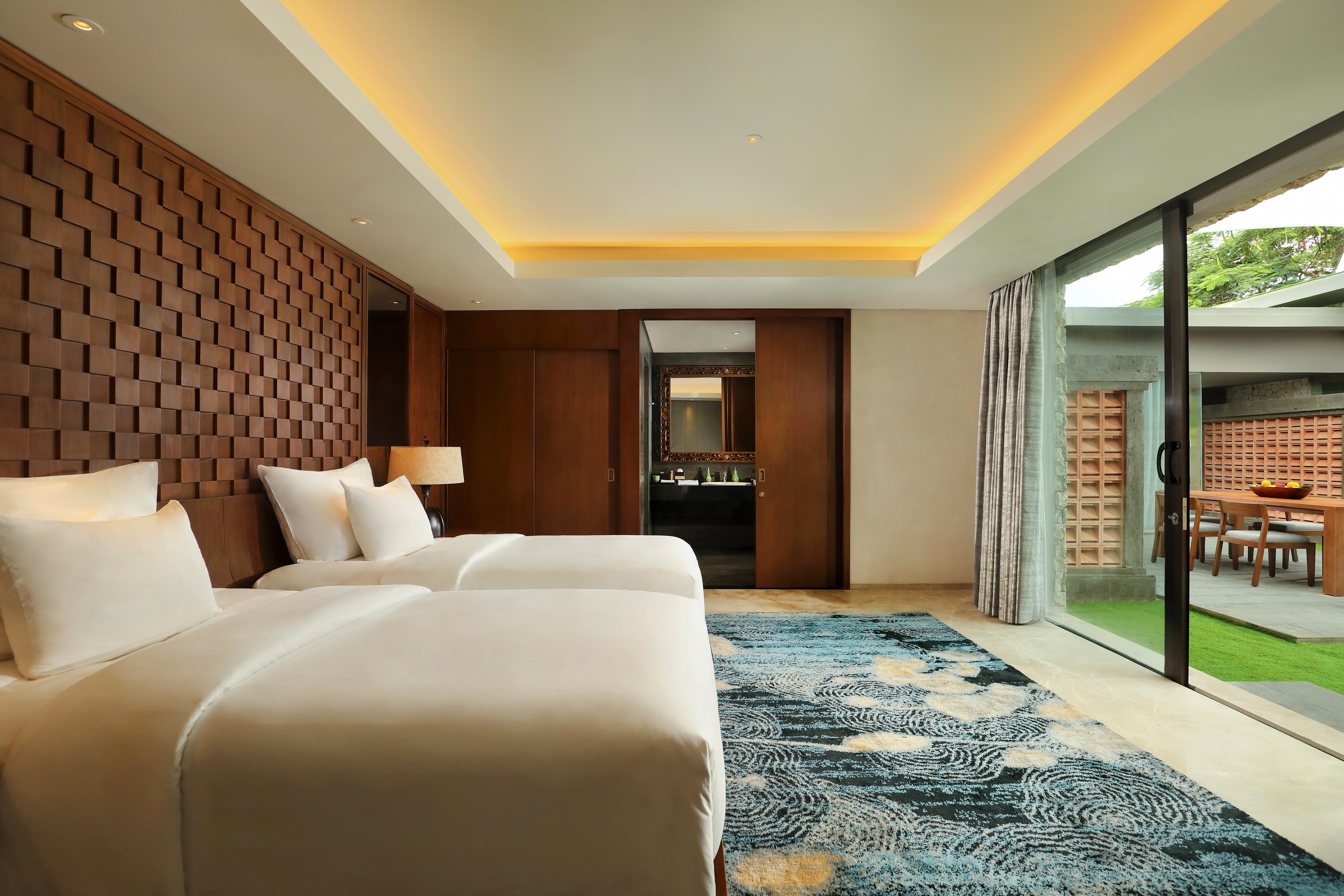 2 Bedrooms, Garden Pool
