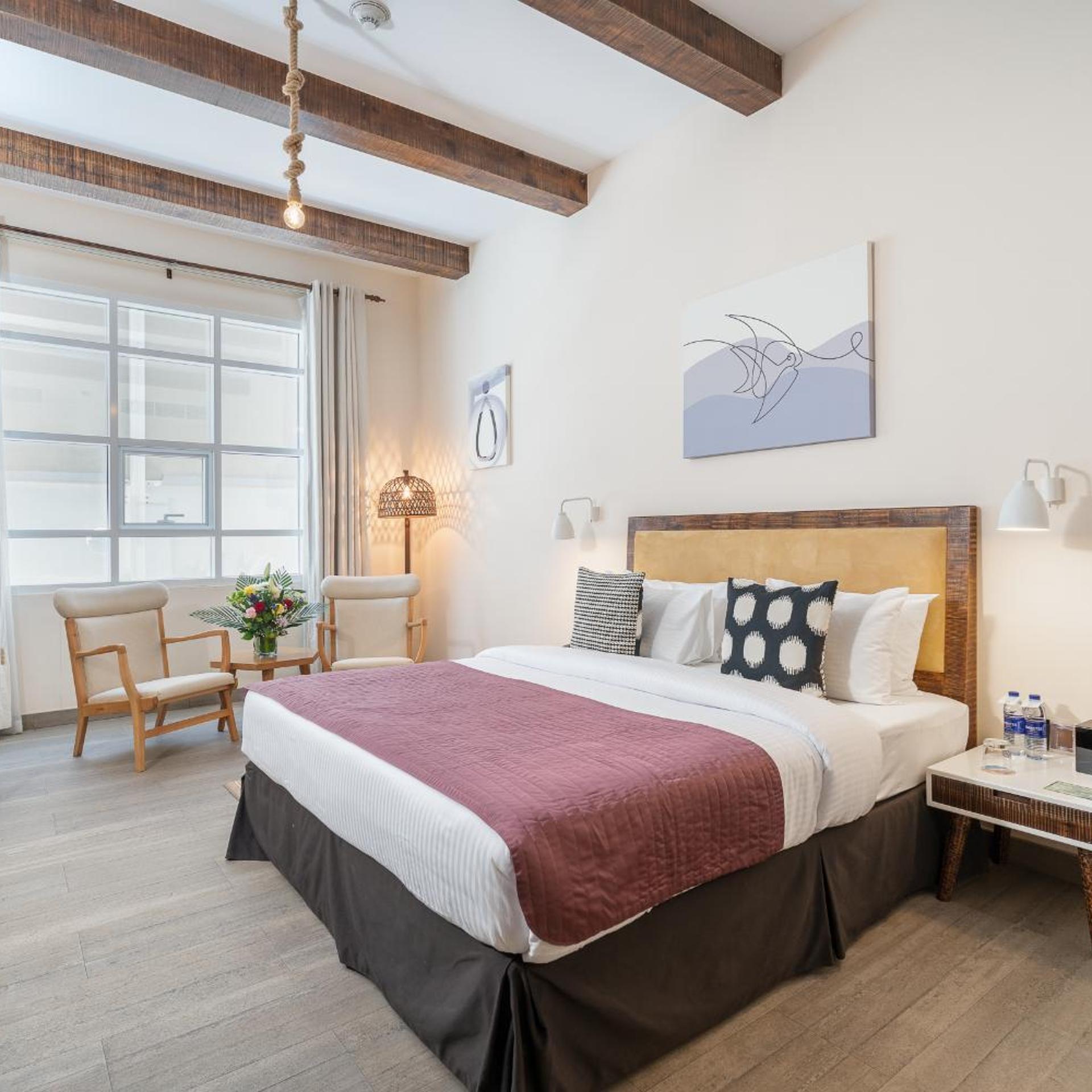 Boutique, Double Bed