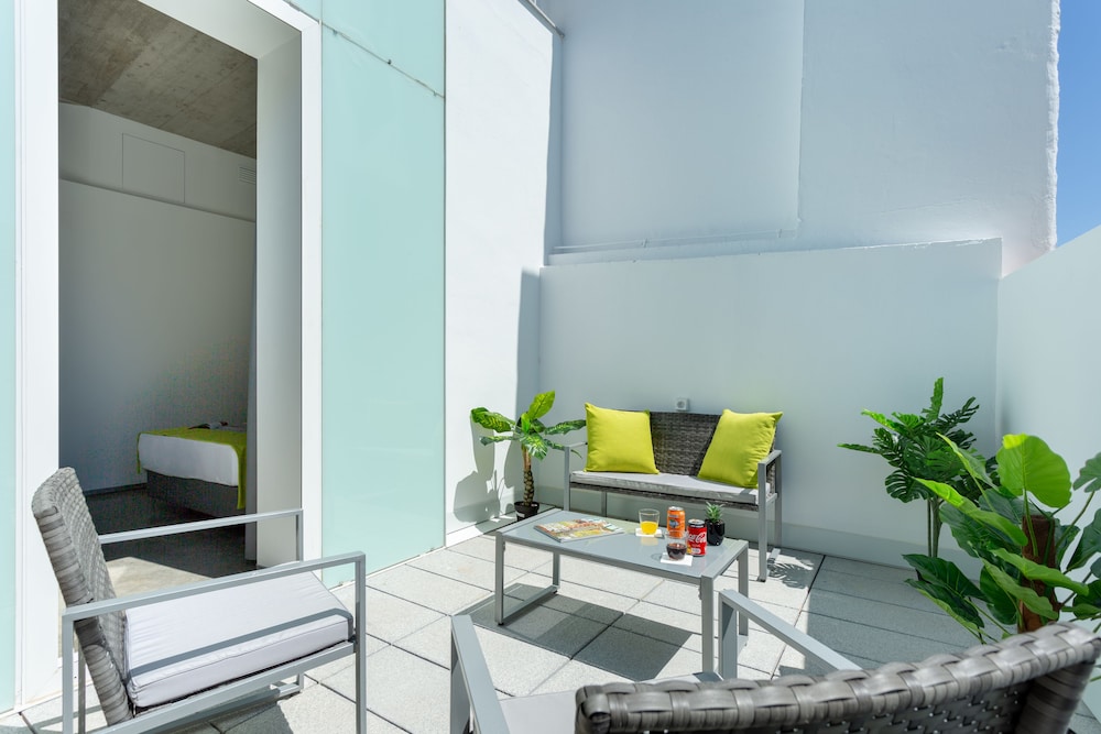 La Puerta de Palacio - Adults Only 21/34