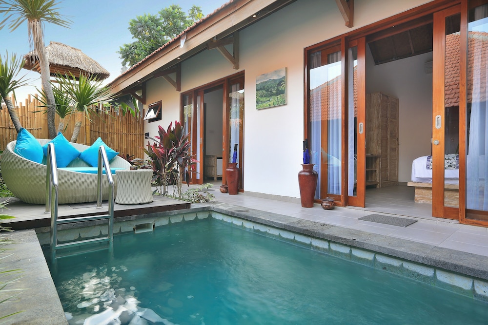 Batu Agung Villas 16/33