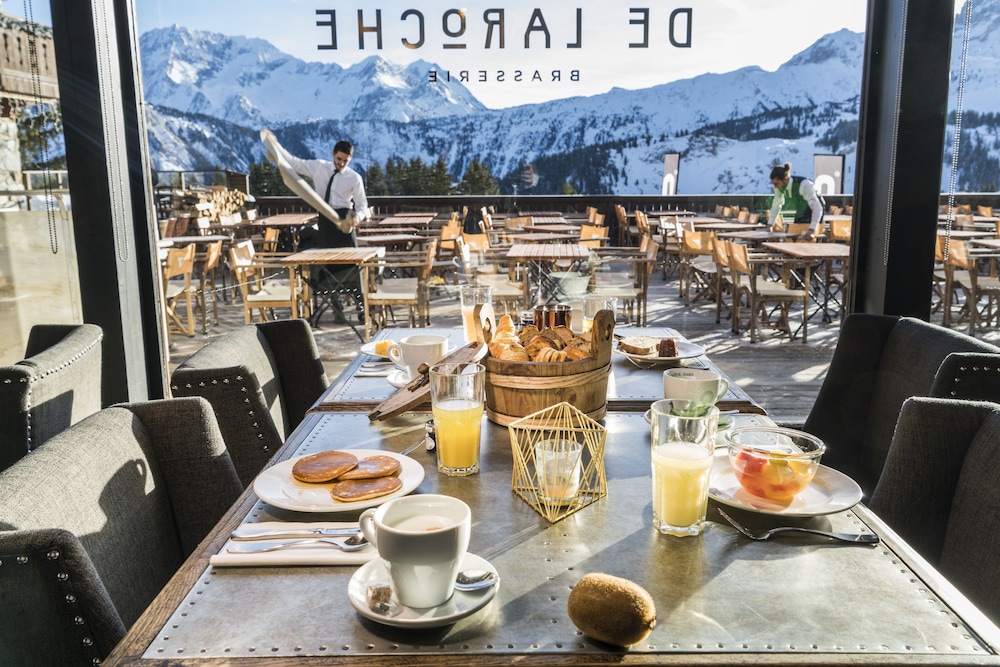 Hotel Courcheneige 32/50