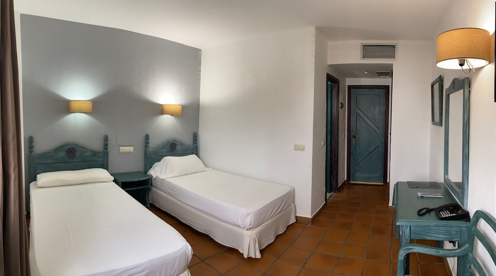 Hotel Almagro 27/73