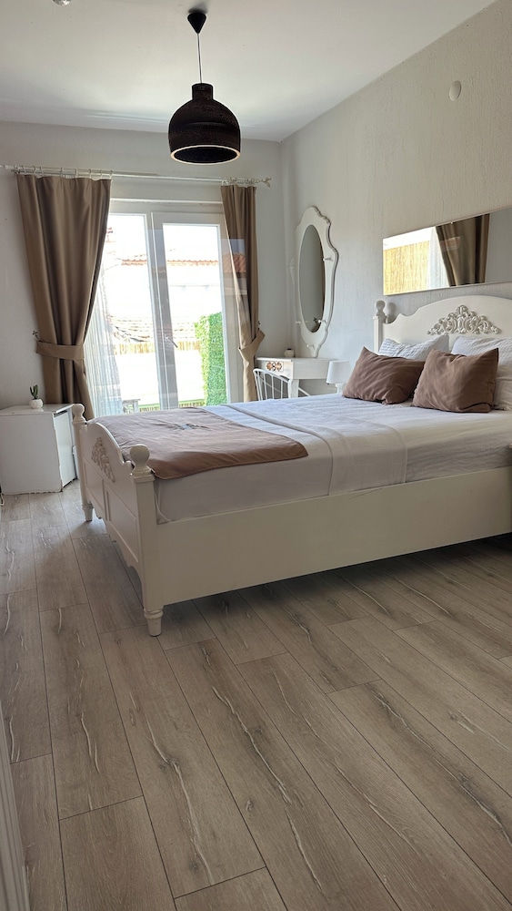 Alacati Lavender Butik Hotel 24/53
