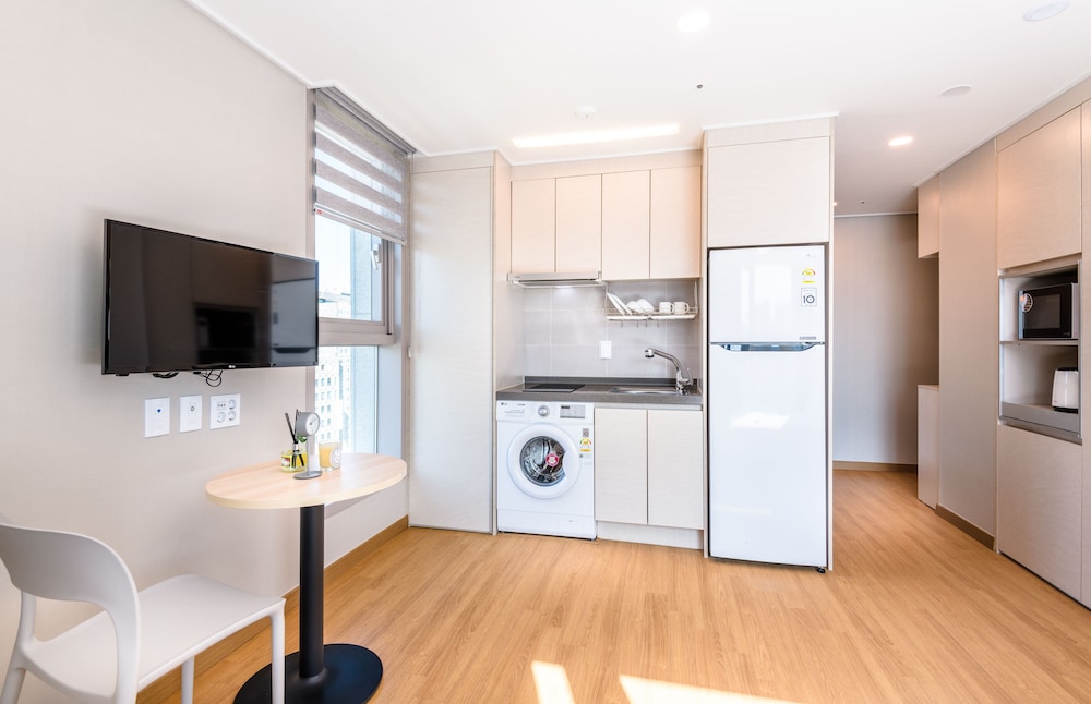Hi Residences 21/30