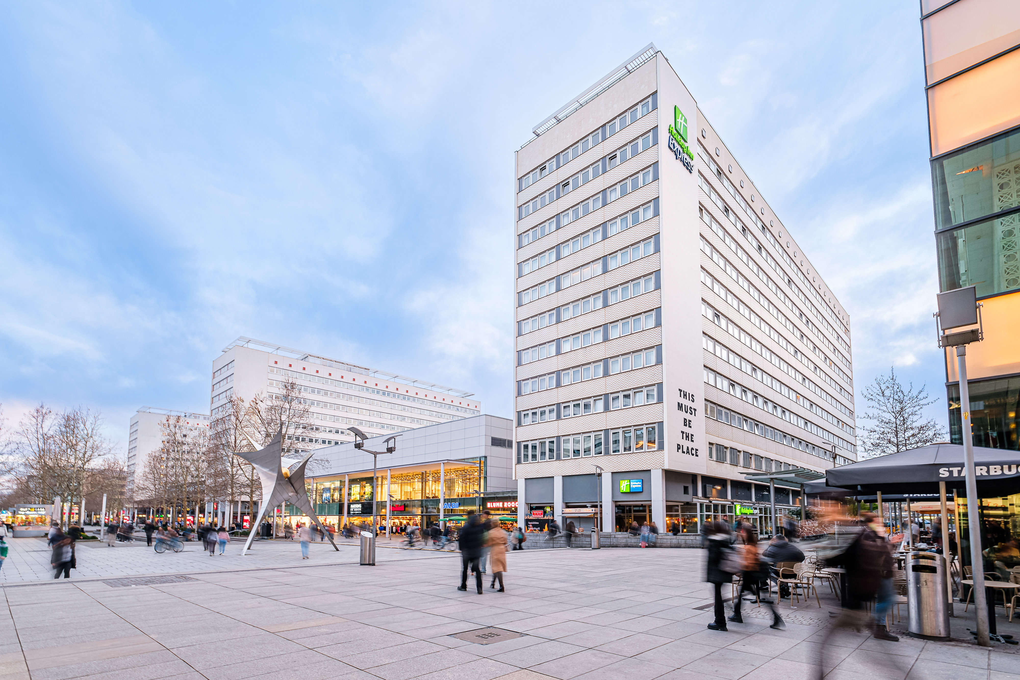 Holiday Inn Express Dresden Zentrum, an IHG Hotel 43/55