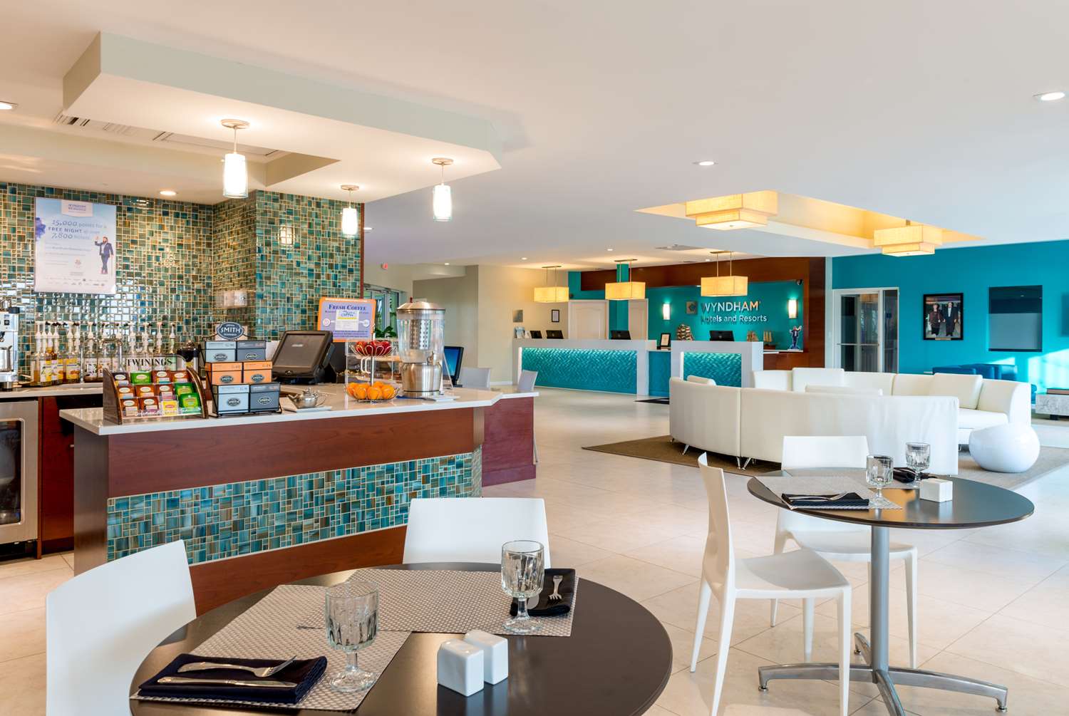The Reef Beach Resort 39/65