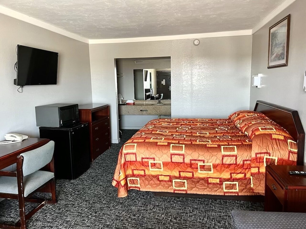 Hotel 81 El Reno 12/19