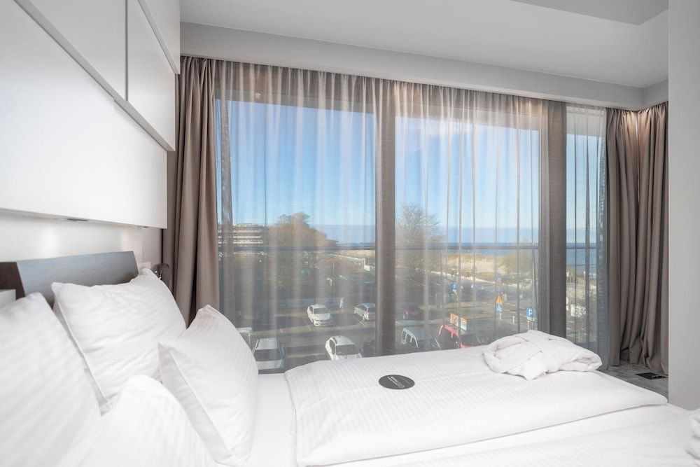 Marine Hotel & Ultra Marine by Zdrojowa 5/50