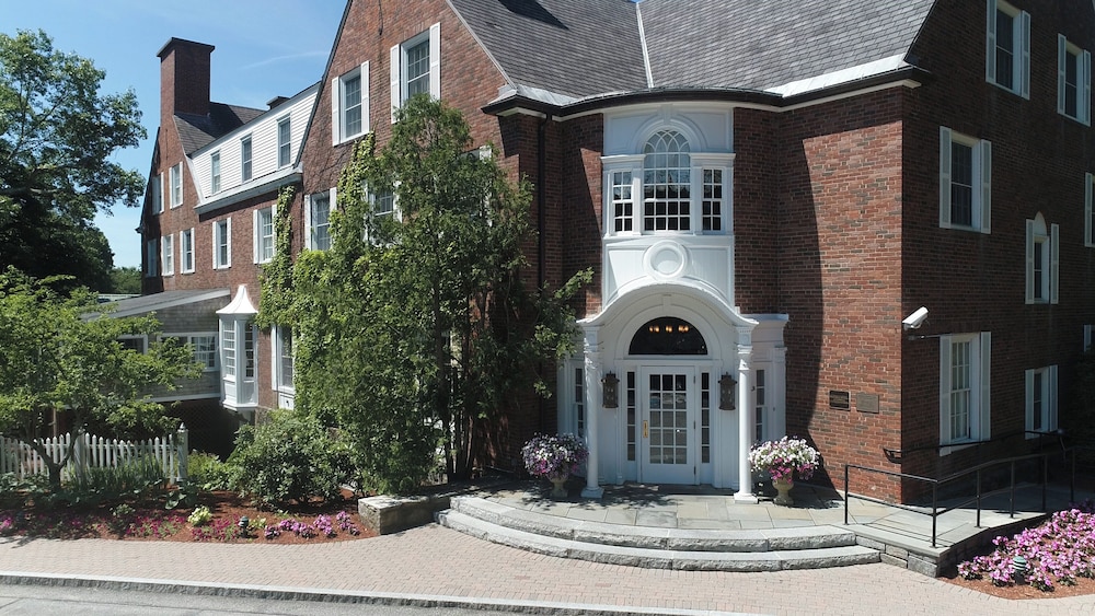 The Spa at Norwich Inn 43/47