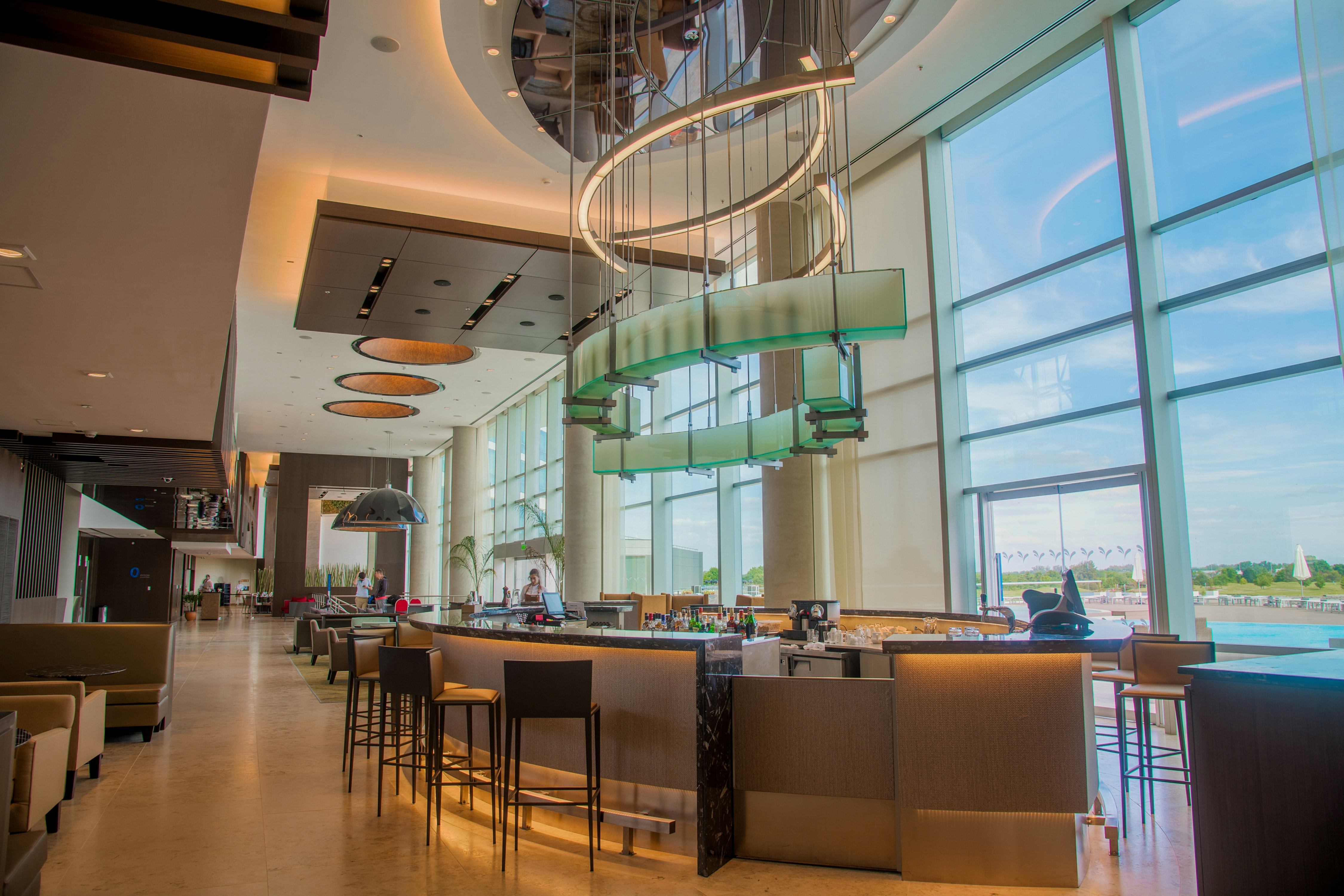 Hilton Pilar 57/80