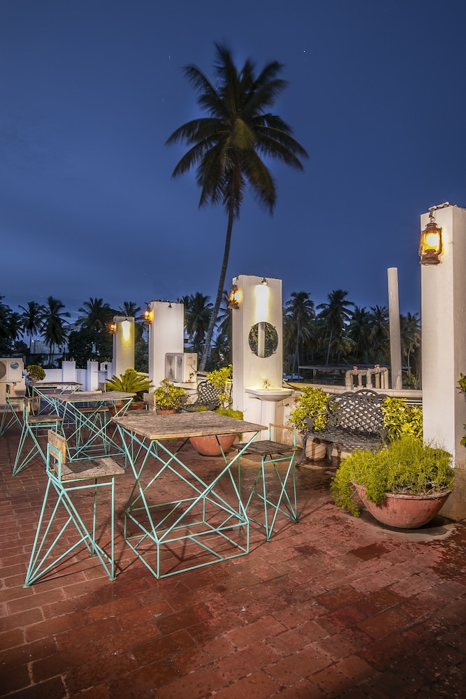 AISHWARYA RESIDENCY 50/70