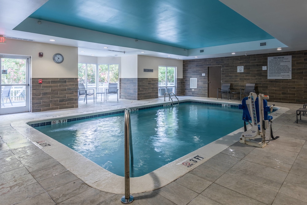 Fairfield Inn By Marriott Savannah I 95 South 2/24