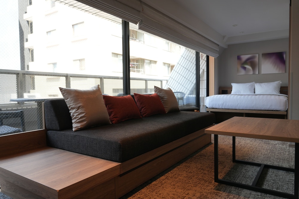 Premium Apart MONday GINZA EAST 49/60