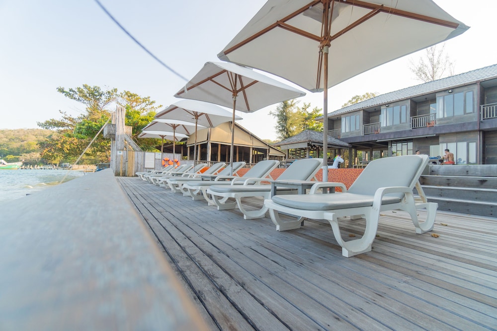 BAAN PLOY SEA 32/50
