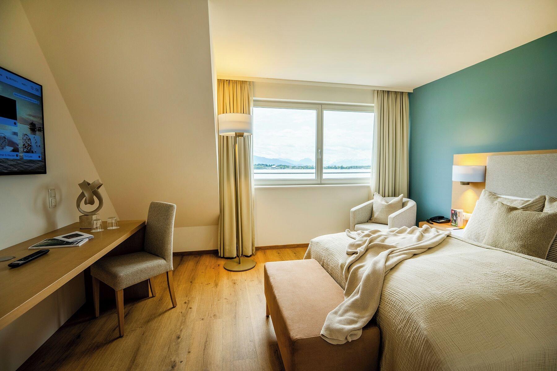 1 Bedroom, Standard, Double Bed, Lake Side