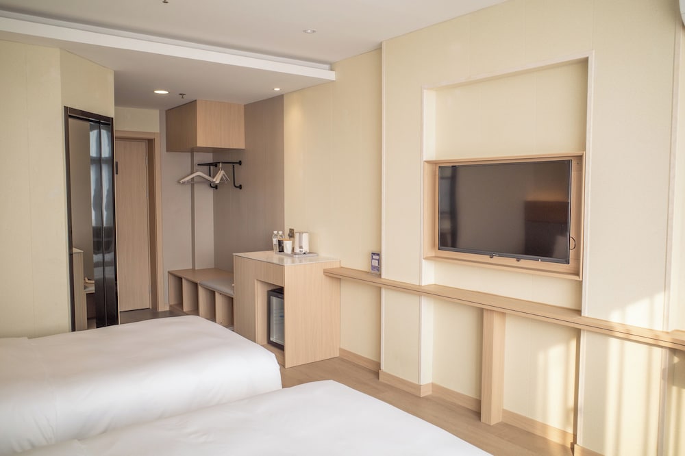 Joyful Star Hotel Pudong Airport Chenyang 30/58