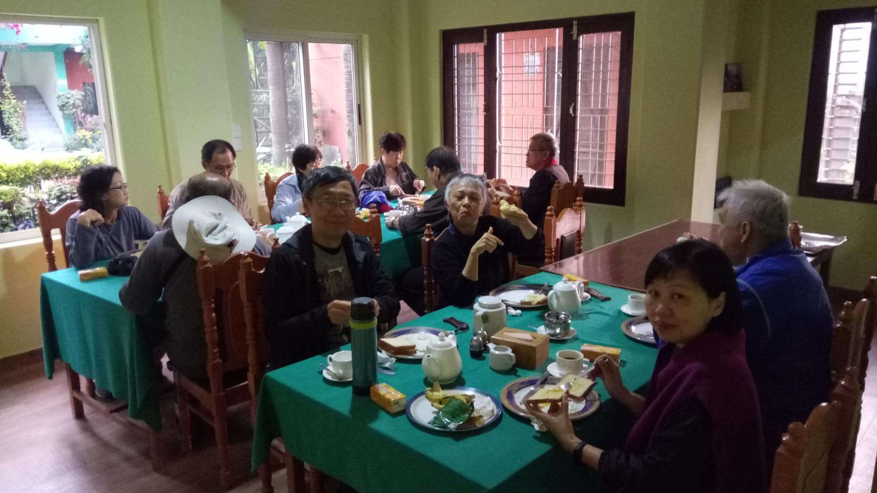 restaurant cafeteria