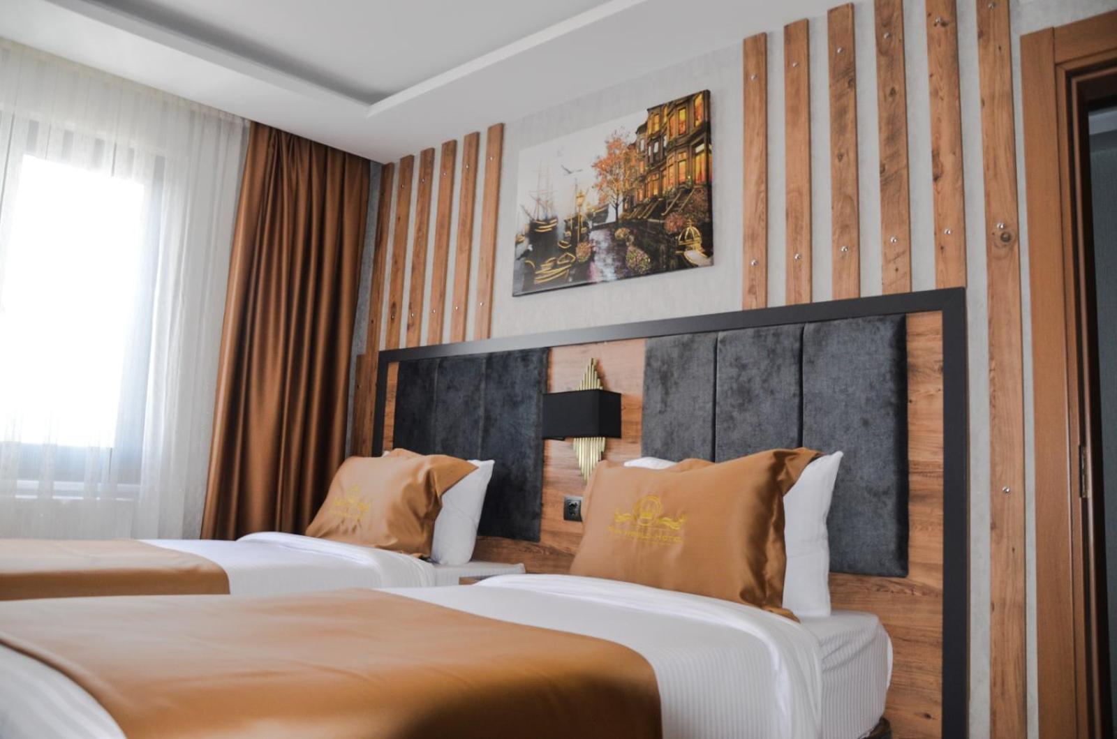 Rua World Hotel 10/45