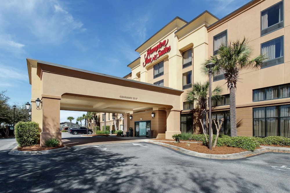 Hampton Inn and Suites Navarre 2/53