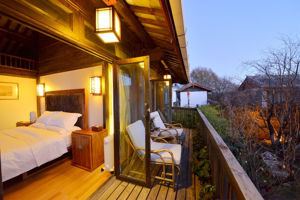 Lijiang Shuhe Youyiju Private Club 17/50