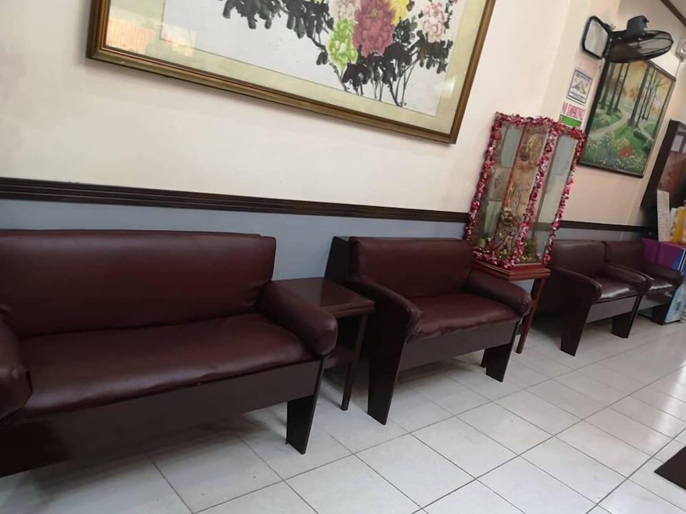 Magayon Hotel 23/29
