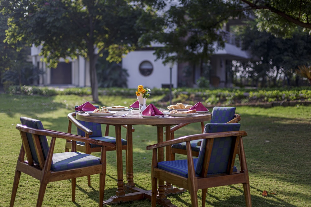 Hotel Chitvan 39/50