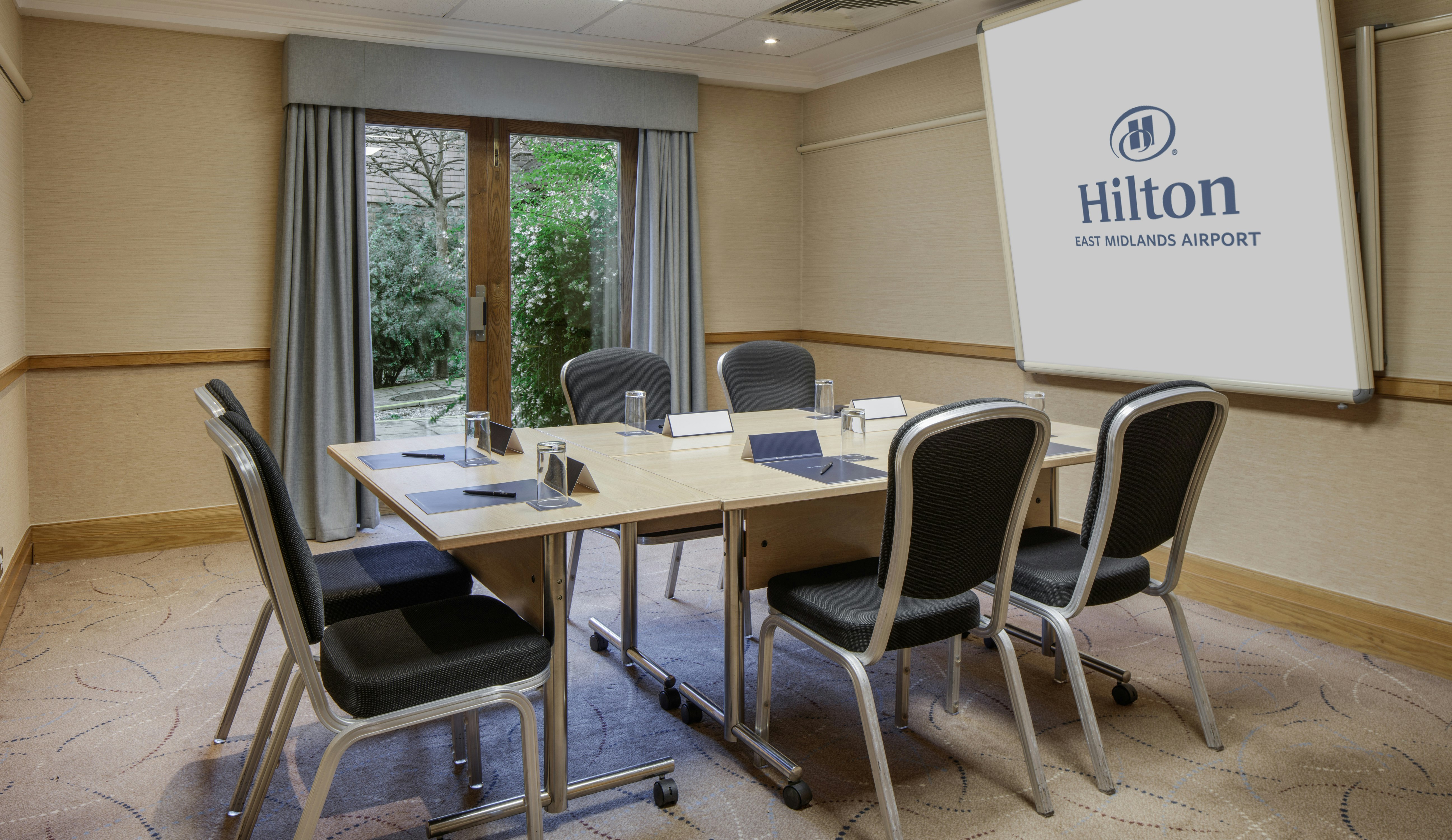 Hilton East Midlands Airport 44/50