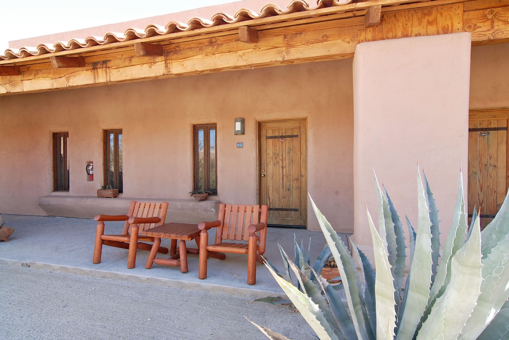 Borrego Valley Inn 32/45
