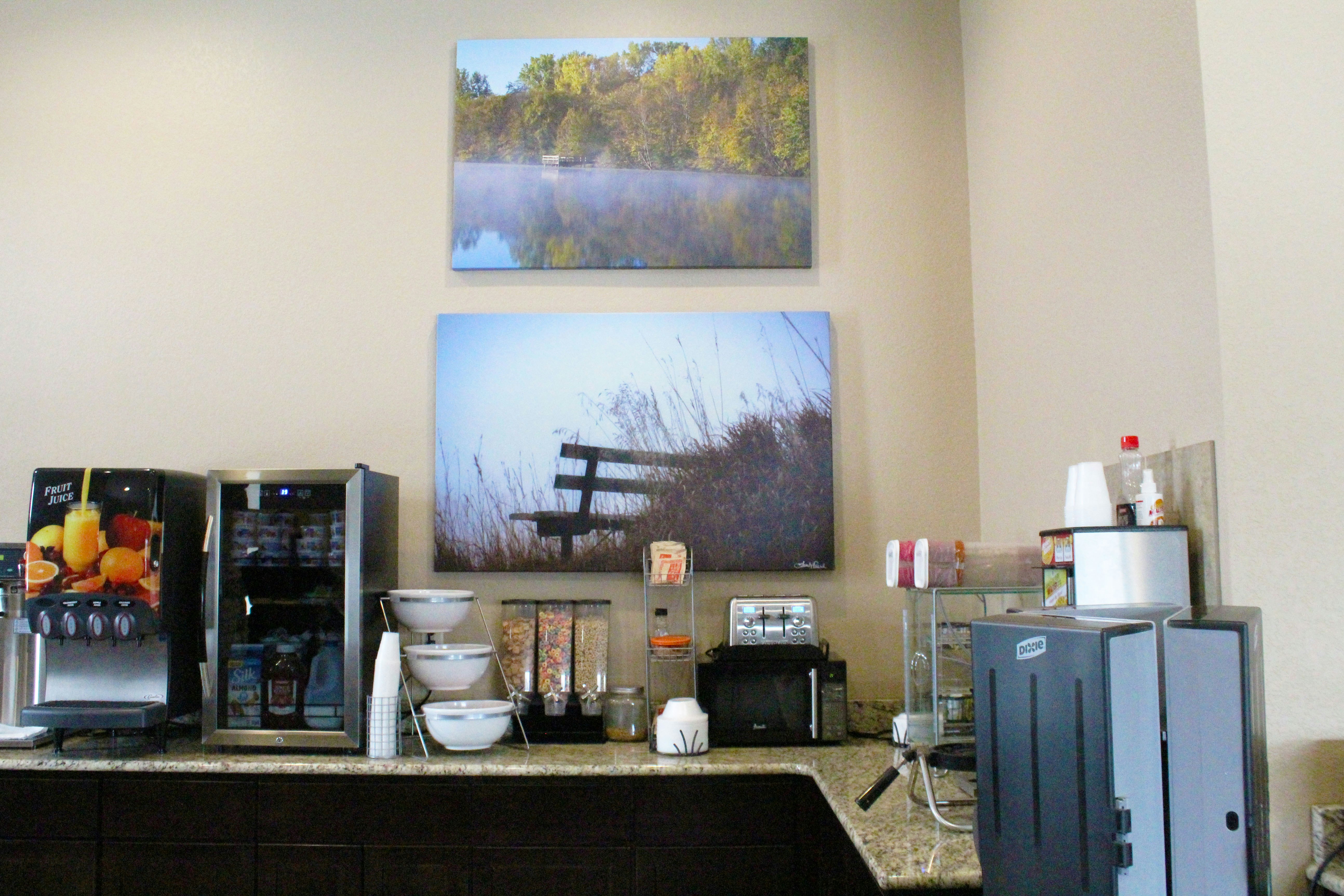 Boulders Inn Amp Suites Oak Ridge 29/50