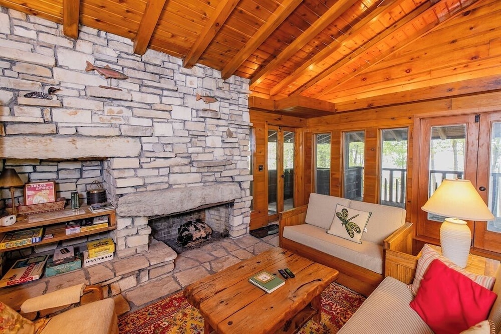 Drummond Island Resort 29/45