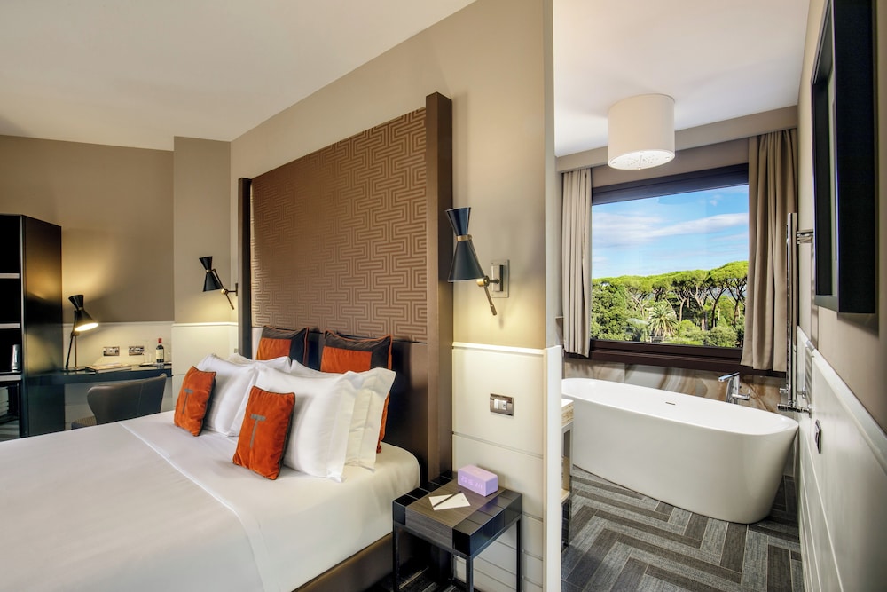 JUNIOR SUITE, DELUXE