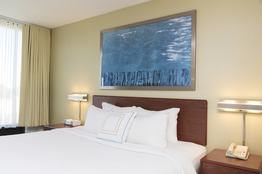 The Peoria Hotel, SureStay Collection by Best Western 12/59