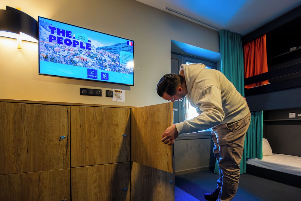 The People Hostel-Les 2 Alpes 56/61