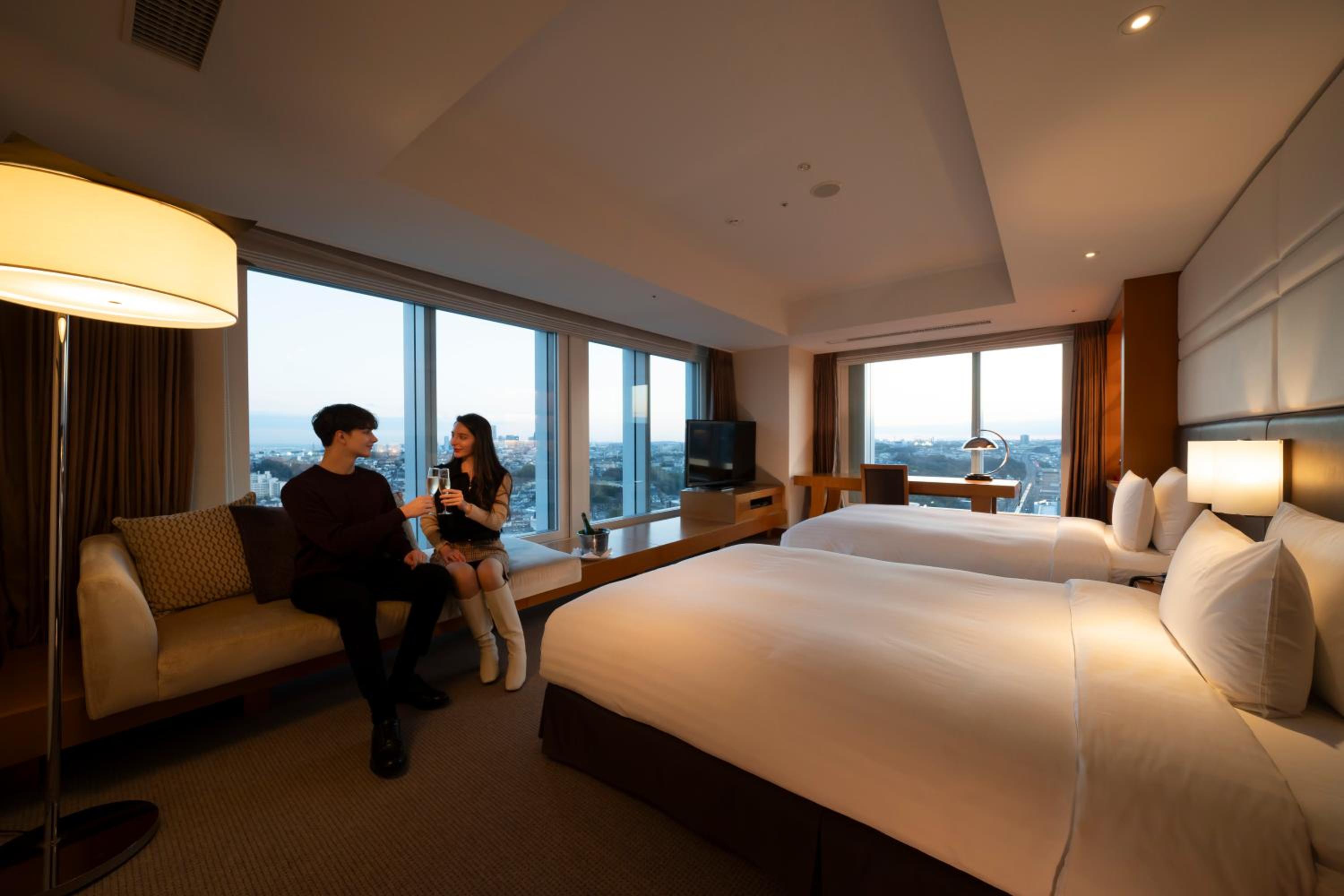 Executive, Twin Beds, Associa Shin Yokohama 6/10